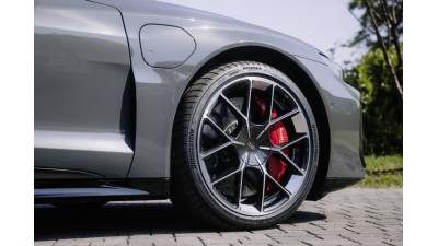 Bridgestone és Audi: A Potenza Sport fejlesztése